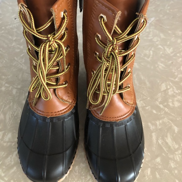 Girls rain boots - maybe worn once or twice. Great condition. - Picture 1 of 7